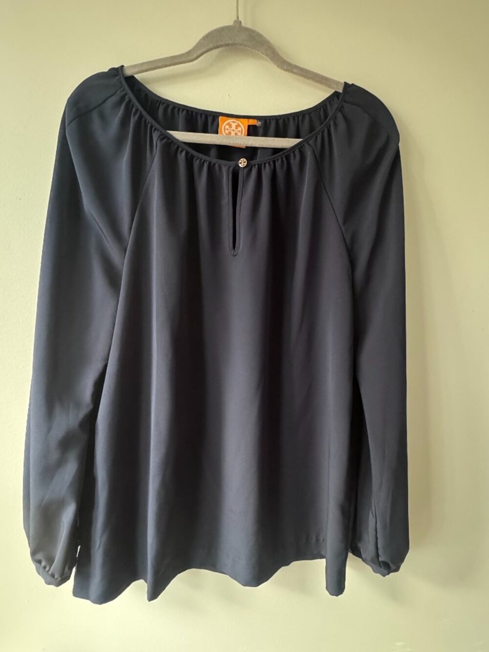 Tory Burch Navy Blue Pleated Blouse – Size L – ELEGANT 🔥